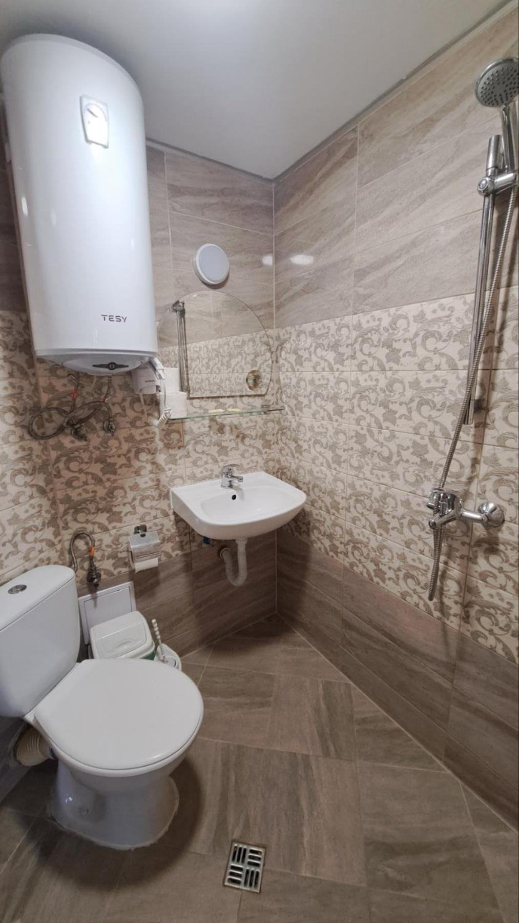 Hotel Toni Bukovlŭk Buitenkant foto